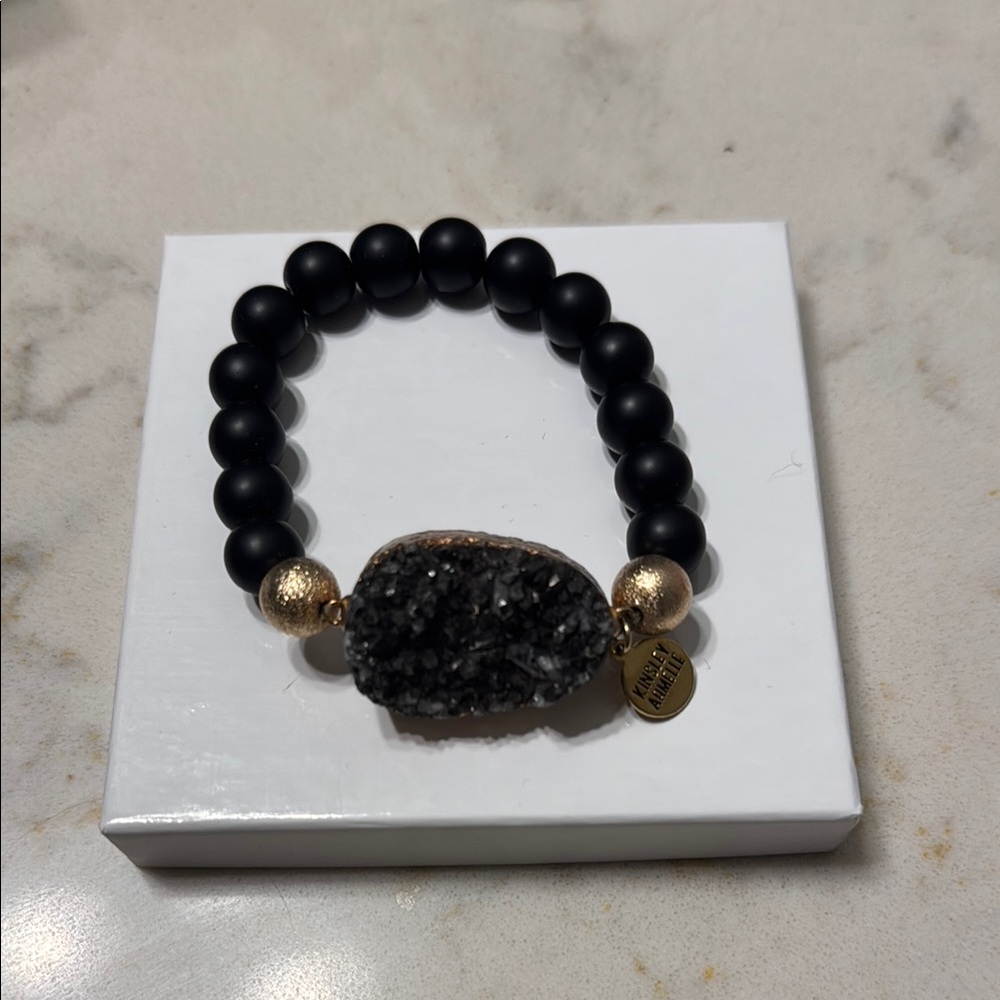 Kinsley Armelle Black and Gold Druzy Bracelet